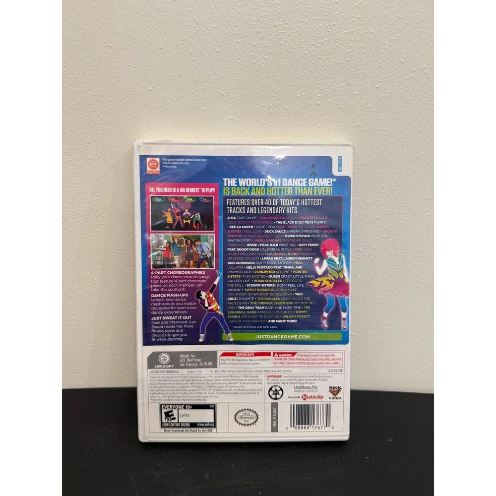 Just Dance 3 Nintendo Wii Video Game Ubisoft 2011 Complete with Manual CIB